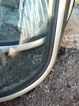 Škoda 100L 110L okna - 2