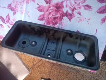 Víko ventilů Škoda 1203 uloženka - 2