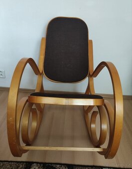 Houpaci křeslo - 2