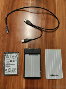 Přenosný/externí harddisk 2.5" Hitachi 500Gb - 2