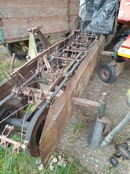 obraceč a shrnovač Ton - 2