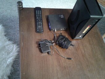 Smart box V2 a modem O2 TV stb dvb T2 - 2