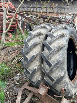 Prodám gumy na traktor - 2