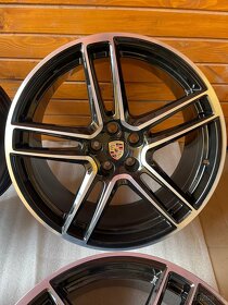ORIG.PORSCHE MACAN TURBO 2020 FACELIFT R20 NOVE DISKY - 2