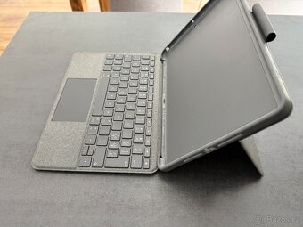 Logitech pouzdro pro Apple iPad 7. & 8 gen. UK šedá - 2