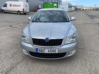 Škoda Octavia - 2