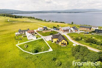 Prodej pozemku pro stavbu komerčního objektu, 1 696 m2 - Fry - 2