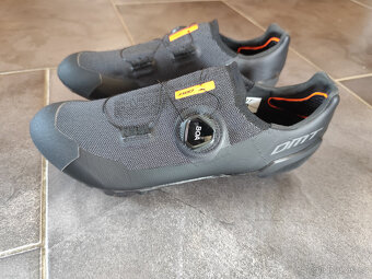 DMT KM30 vel. 43.5 černá MTB tretry - 2