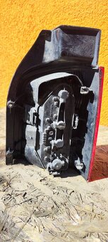 Prodám zadni svetlo na vw T5 - 2