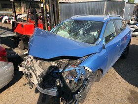 Renault Megane III Grandtour 1.2 TCe 123 TKM - 2