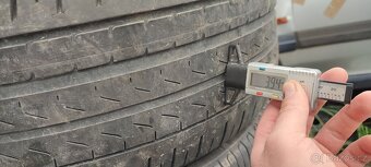 225/45 R17 letni pneu - 2