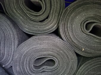8x geotextilie filc 0.7cm v roli 25m2 výška role 1.75m - 2