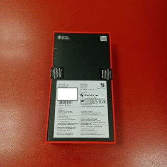 OnePlus 13 5G 16GB/512GB Arctic Dawn - 2