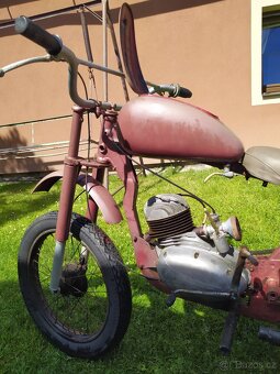 Motocykl ČZ 175 – nepojízdný - 2