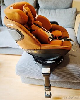 Autosedačka Maxi Cosi Pearl 360 Authentic Cognac 2022 + Zákl - 2