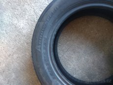 Pneu 185/60 R 14 - 2