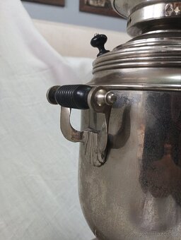 Starý rusky samovar ,kompletní . - 2