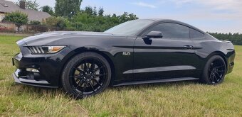 Ford Mustang GT 5.0 V8 manuál 78tis. Km DPH - 2
