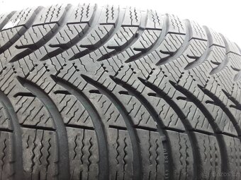 ZIMNÍ PNEU 225/40/18 a 235/40/18 2-4ks. R18 zima - 2