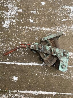 OHÝBAČKA TRUBEK - 2