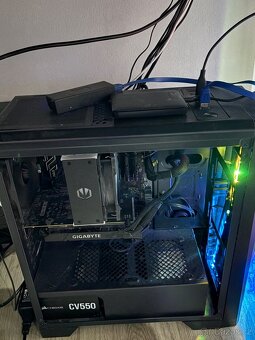 Prodám starší herní pc (komplet) - 2