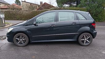 Mercedes-Benz Třídy B 2.0CDI 103 KW - 2