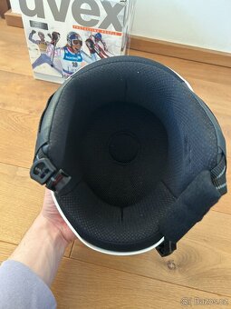 Lyžařská přilba Uvex - bílá - 2