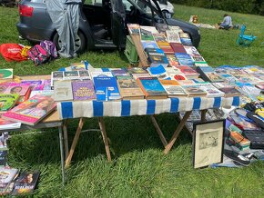 Věci na bleší trh - 2