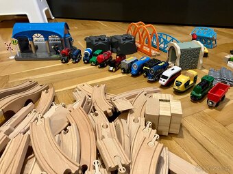 Velká sada vláčků a kolejí - 2