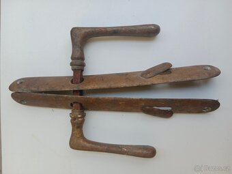 Mosazné kliky dveří - 2