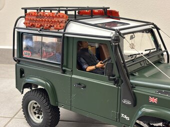 RCmodelex Defender D90 1:10 - 2