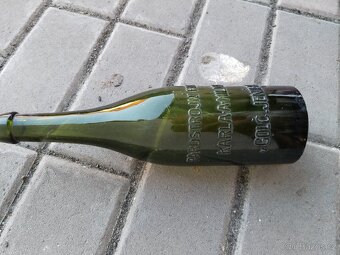 Pivní láhev - 2