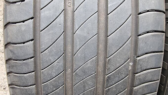 Letní pneu 235/50/19 Michelin - 2