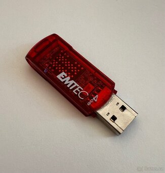 USB EMTEC 4GB - 2