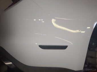 Ford Mustang prodám kouřové světýlka zadního nárazníku - 2