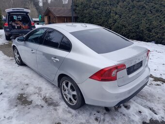 Volvo S60 3.0 T6 AWD 224 kw , 150 420 km, první majitel - 2