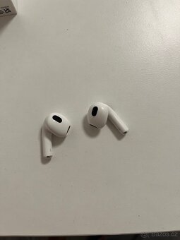 Apple Air Pods Gen. 3rd - 2