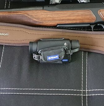 Pulsar axion xm30f - termovize - 2