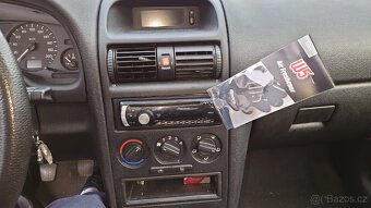 Opel Astra - 2