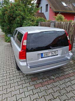 Prodám Volvo V70 D5 automat, rv 2007, 374k km - 2