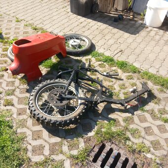 Nahradni díly na motorky - 2