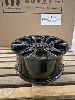 Alu kola Dodge RAM 5x-6x 139.7 - 2