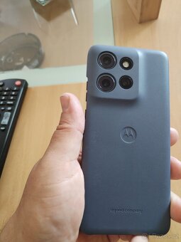 Motorola edge 50 neo - 2