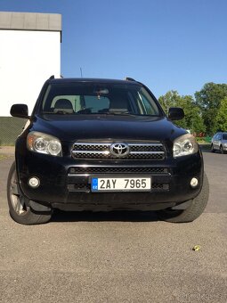 Toyota RAV 4 - 2