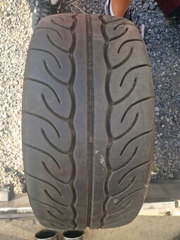 Pneu. 225/40/18 Yokohama Neova AD08 RS - 2