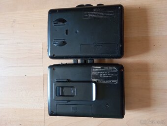 2 x Walkman Casio, Philips - 2