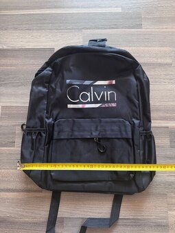 batoh ruksak calvin novy - 2