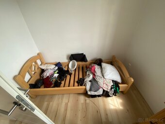 Postele - 2