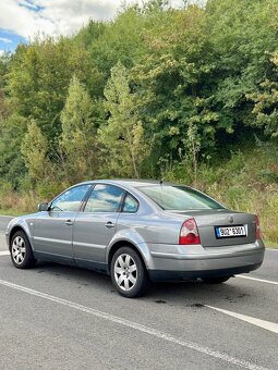 Volkswagen Passat 1.9 TDI 4MOTION Highline, 6st. Manual - 2
