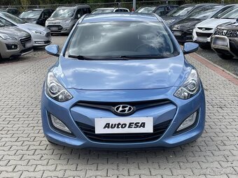 Hyundai I30 1.6 i ,  88 kW benzín, 2015 - 2